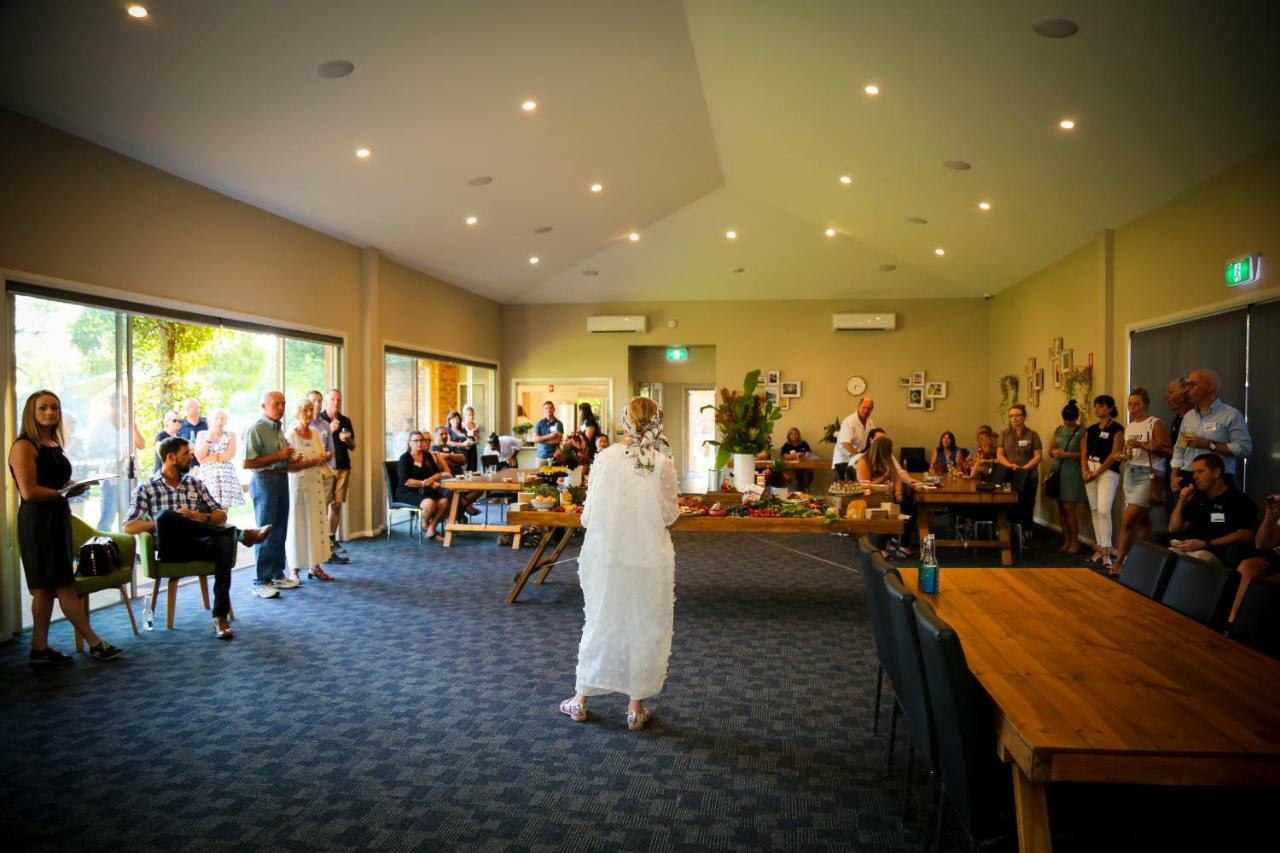 Cadell On The Murray Motel Moama Exterior photo