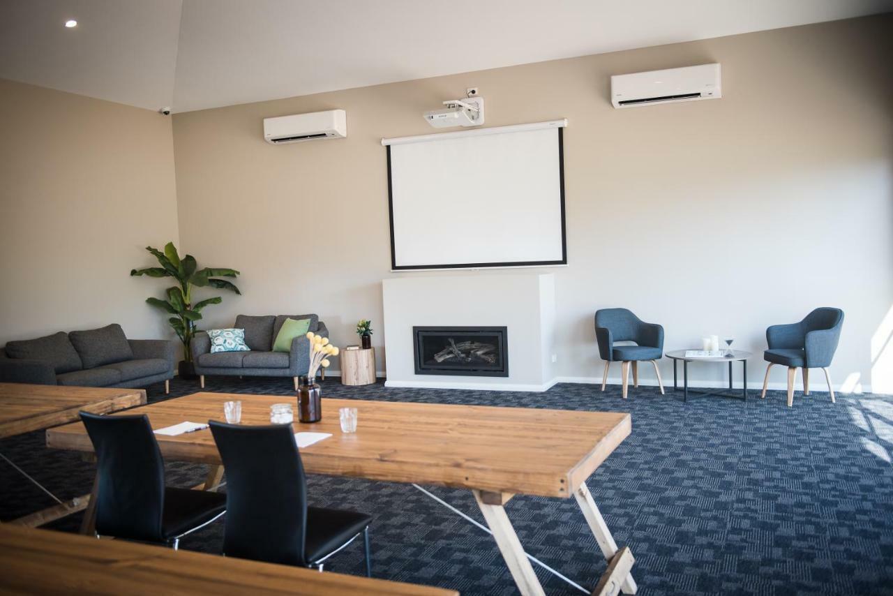 Cadell On The Murray Motel Moama Exterior photo